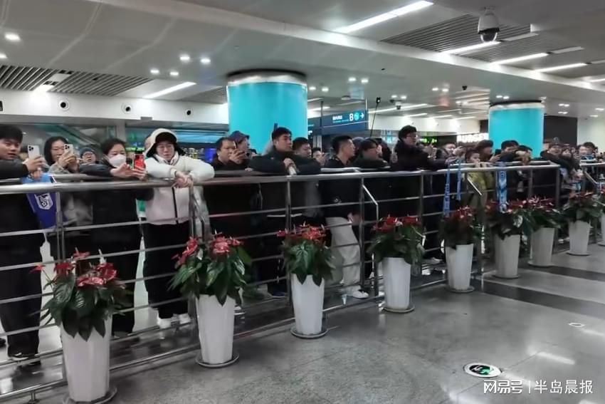 开云体育官网-英博结束海口集训回连休整
